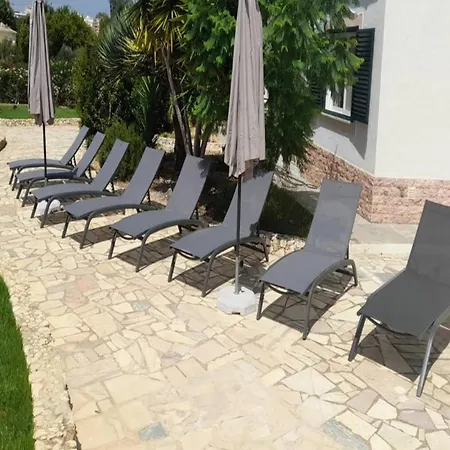וילה Villa With Private Pool And Nearby Beach *